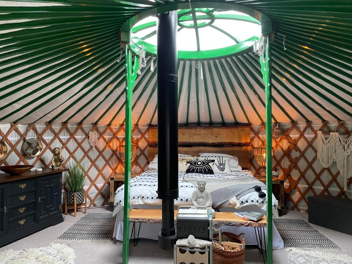 Chwilog O Dan Y Coed Luxury Yurt With Hot Tub酒店 外观 照片