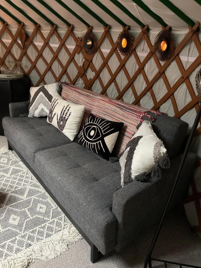Chwilog O Dan Y Coed Luxury Yurt With Hot Tub酒店 外观 照片